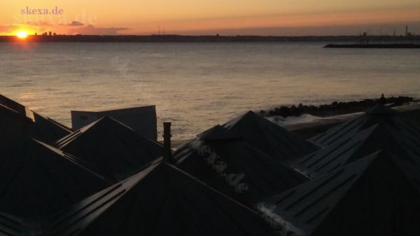 Dänemark - Helsingör - Blick von Strandhotel Mareinlyst über den Öresund auf Helsingborg Schweden bei Sonnenaufgang
2018 Eurovisionsports
