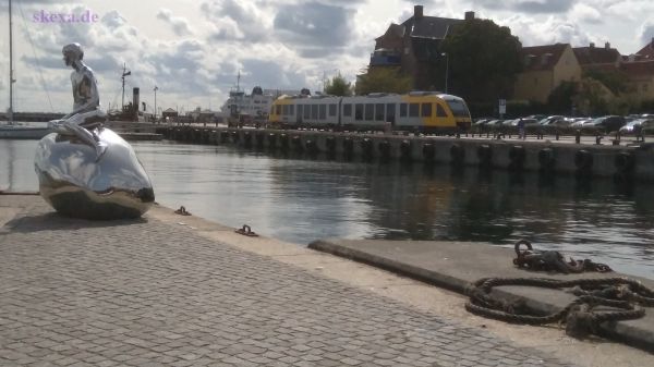 Dänemark - Helsingör - Hafen - Der Kleine Meermann - Bruders der Kleinen Meerjungfrau 
2018 Eurovisionsports
